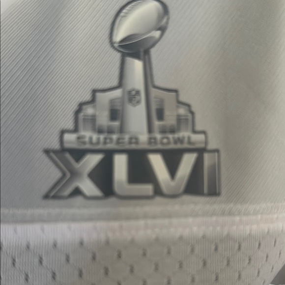 NFL Women's White and Red Jersey - Picture 3 of 4